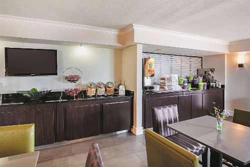Wingate by Wyndham Galveston East Beach image 4