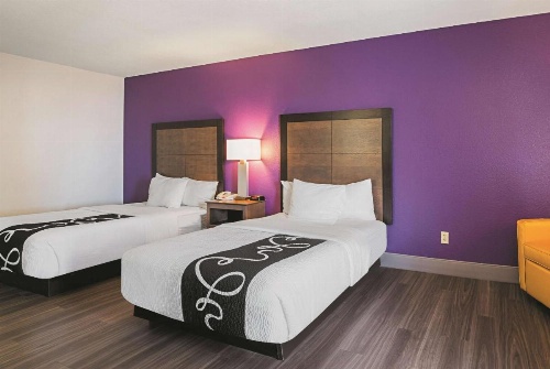 Wingate by Wyndham Galveston East Beach image 5